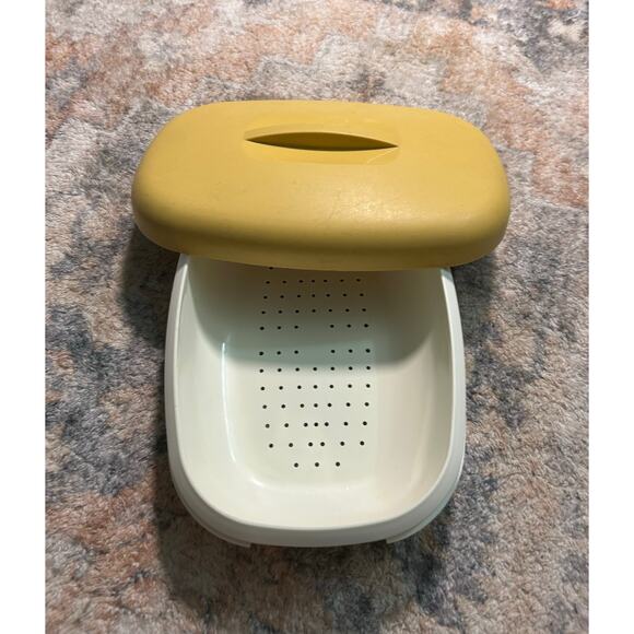Vintage Tupperware Steamer container 70s tan vegetable steam Tray - Picture 2 of 7